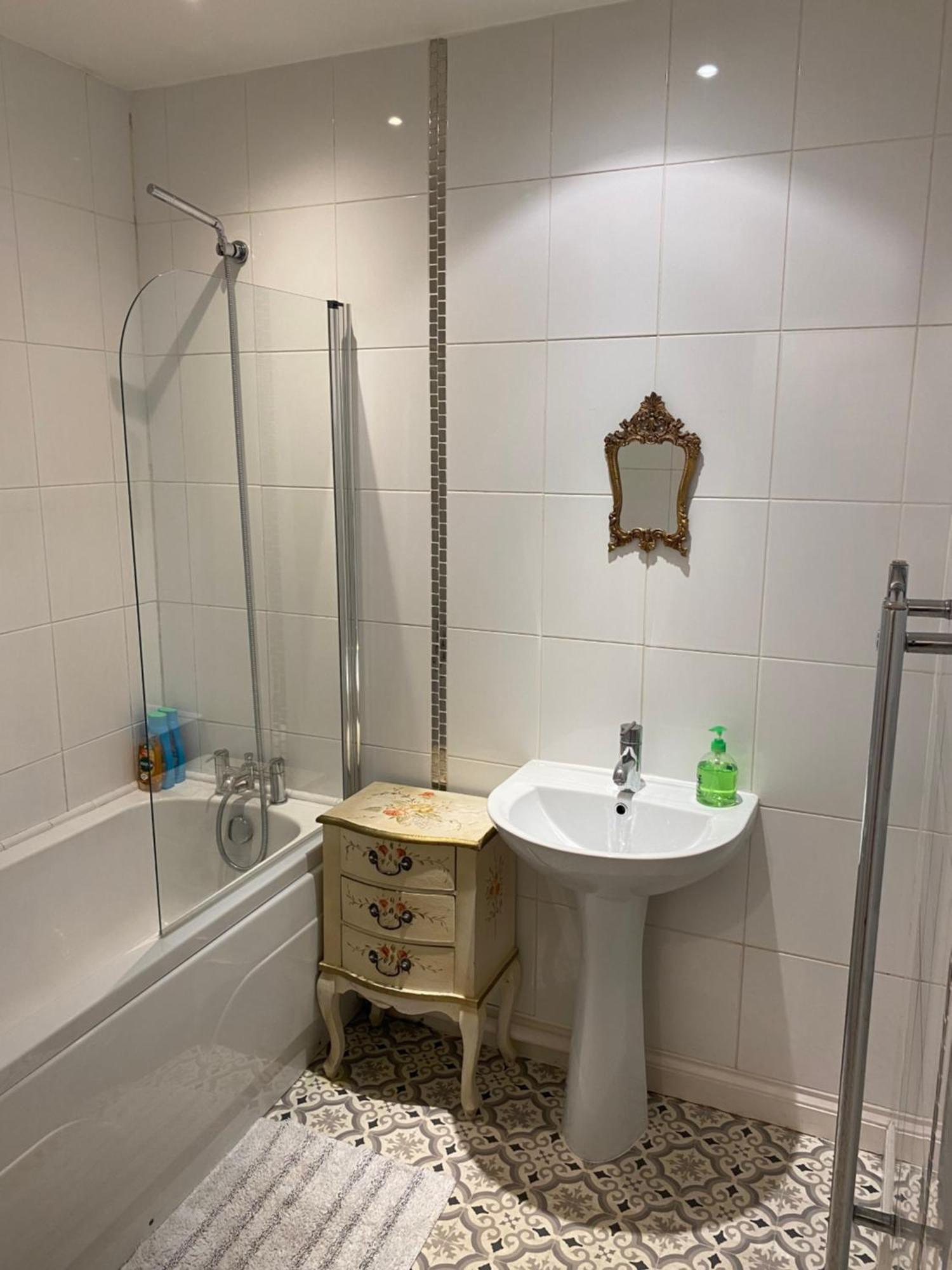 Quirky Town Centre Apartment With River Terrace Macclesfield Buitenkant foto