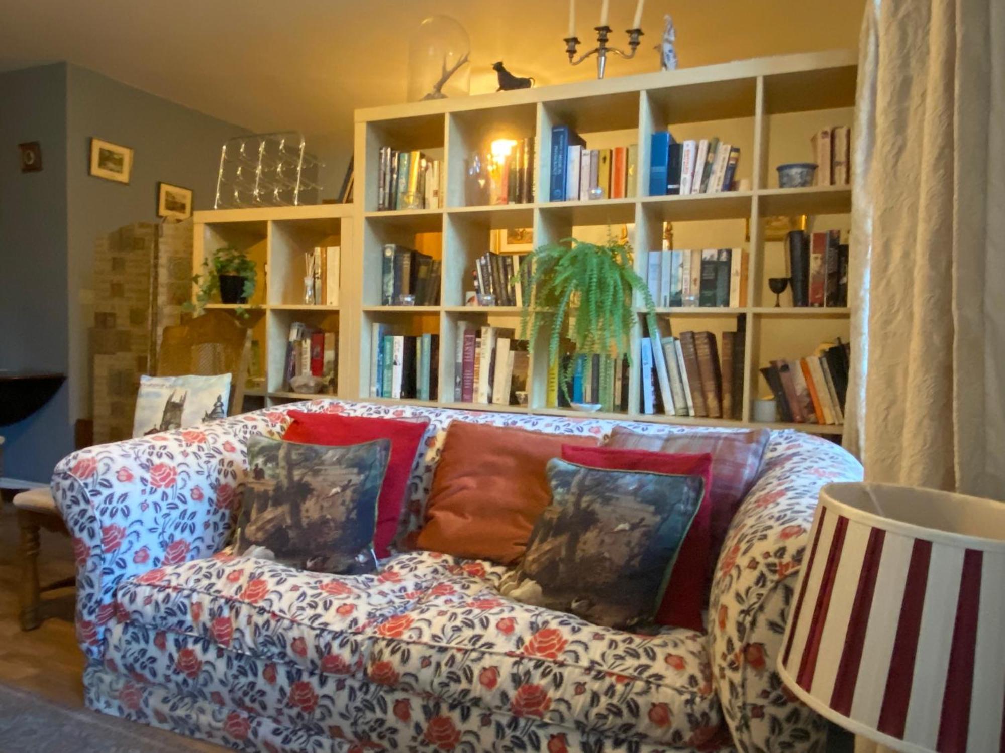 Quirky Town Centre Apartment With River Terrace Macclesfield Buitenkant foto
